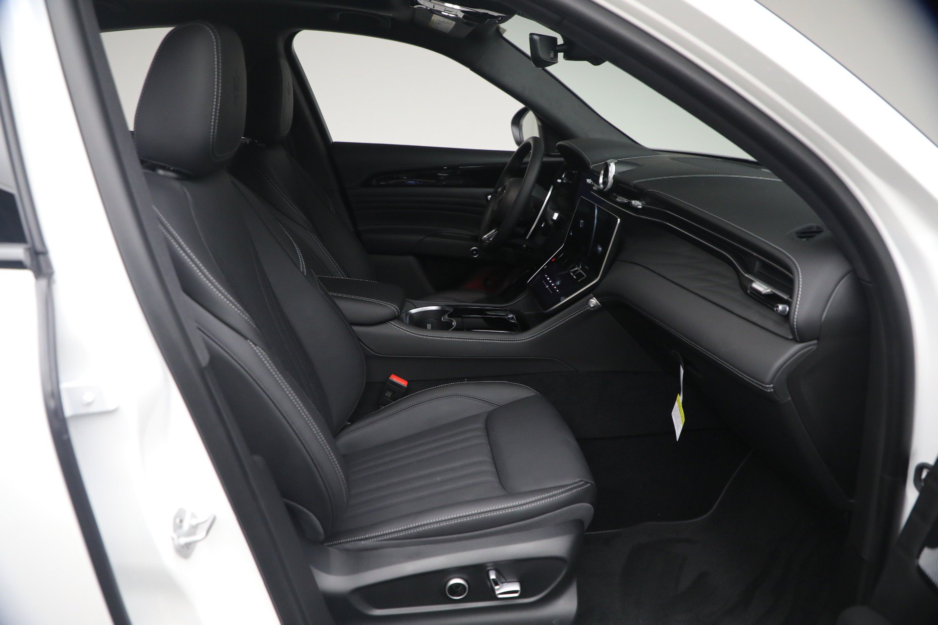 New 2026 Maserati Grecale Modena AWD/4WD image 16