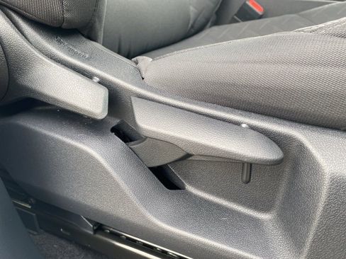 Used 2024 Toyota Tacoma SR w/ SR Upgrade Package image 11