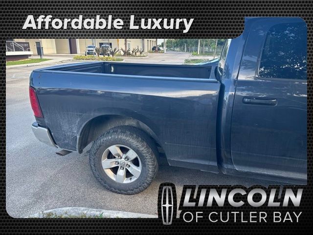 Used 2020 RAM 1500 Classic SLT w/ Luxury Group RWD image 1