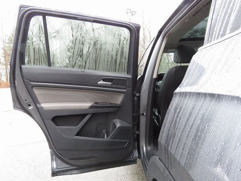 Used 2021 Volkswagen Atlas SEL image 19