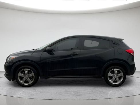 Used 2016 Honda HR-V LX image 9
