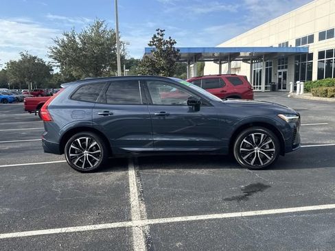 Used 2023 Volvo XC60 T8 Plus w/ Climate Package AWD/4WD image 3