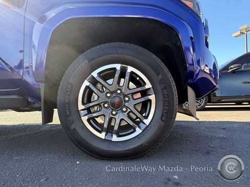 Used 2024 Toyota Tacoma TRD Sport image 12