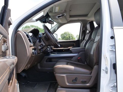 Used 2026 RAM 3500 Longhorn AWD/4WD image 26