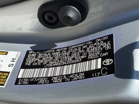 Used 2021 Toyota Corolla LE FWD image 14