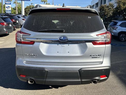 New 2026 Subaru Ascent Limited image 5