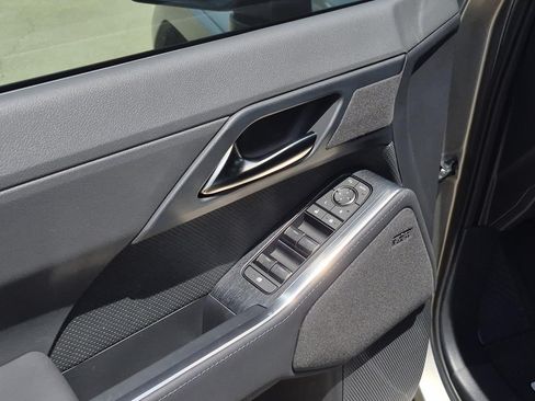 Used 2024 Lexus GX 550 w/ Accessory Package (31) AWD/4WD image 14