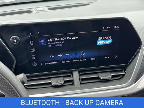 Certified 2024 Chevrolet Trax LT FWD image 3