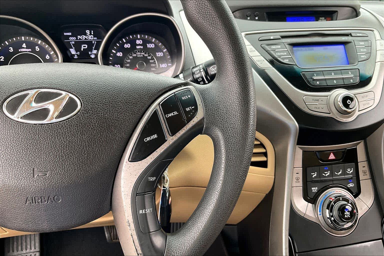 Used 2013 Hyundai Elantra GLS FWD image 18