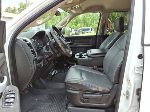 Used 2019 RAM 2500 Tradesman AWD/4WD image 10