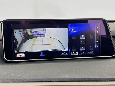 Used 2019 Lexus RX 350L Luxury w/ Accessory Package image 29