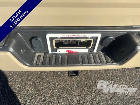 Used 2022 GMC Canyon Elevation w/ Elevation Premium Package image 26