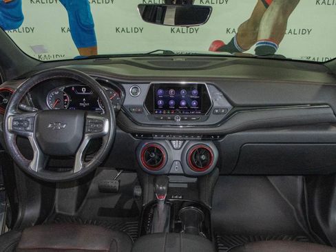 Used 2020 Chevrolet Blazer RS FWD image 3