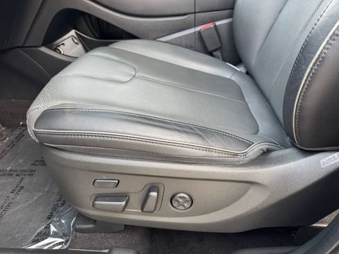 Used 2023 Hyundai Santa Fe Limited AWD/4WD image 15