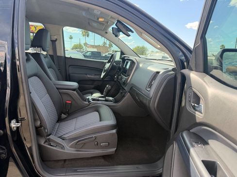 Used 2015 Chevrolet Colorado Z71 RWD image 18