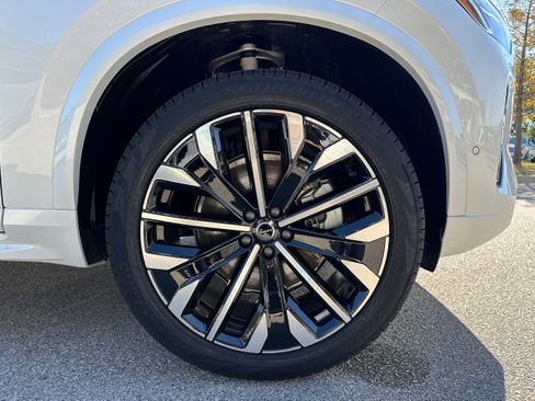 New 2026 Volvo XC90 B6 Ultra image 7