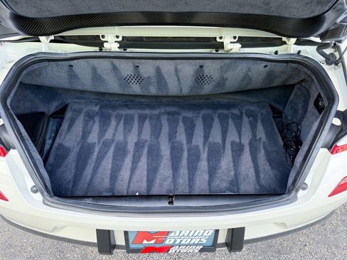 Used 2014 Aston Martin Vanquish Volante image 42