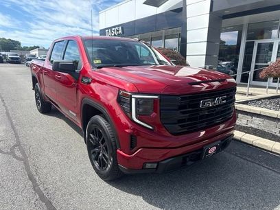 Used 2023 GMC Sierra 1500 Elevation