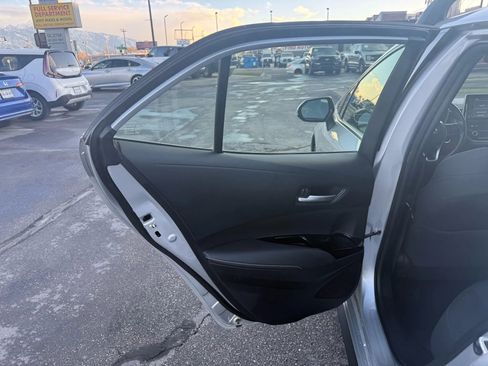 Used 2020 Toyota Corolla SE image 20