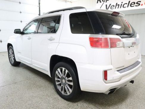 Used 2017 GMC Terrain Denali AWD/4WD image 3