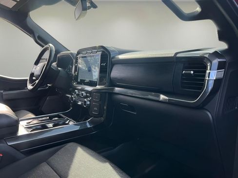 Used 2022 Ford F150 XLT w/ Equipment Group 302A High image 46