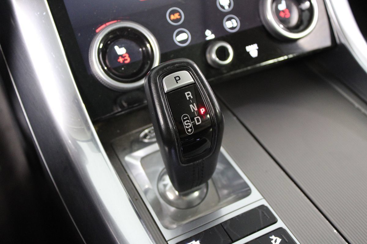 Used 2020 Land Rover Range Rover Sport HSE AWD/4WD image 24
