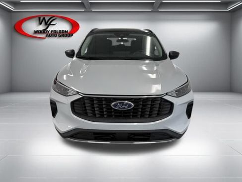 New 2026 Ford Escape Active w/ Tech Pack #1 FWD image 2