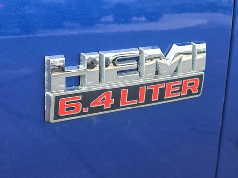 Used 2018 RAM 2500 Tradesman w/ Chrome Appearance Group AWD/4WD image 14