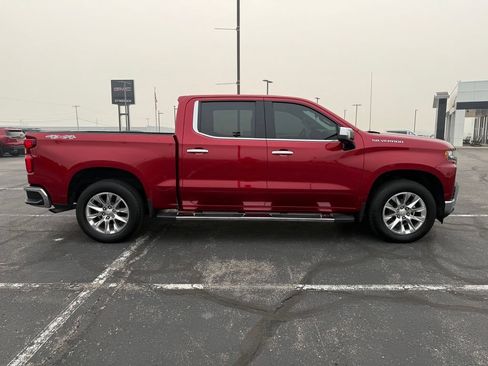 Used 2021 Chevrolet Silverado 1500 LTZ w/ LTZ Premium Package AWD/4WD image 9