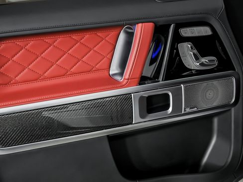 Used 2024 Mercedes-Benz G 63 AMG 4MATIC image 18