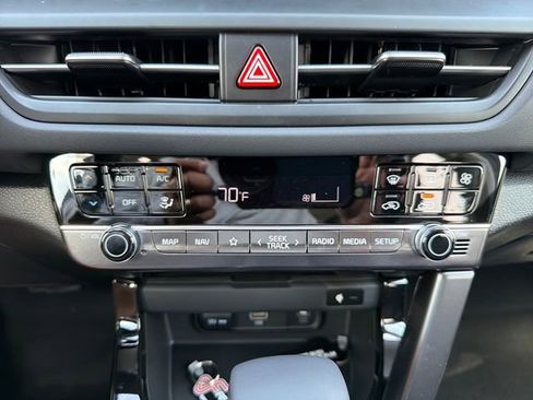 New 2026 Kia Seltos EX FWD image 14