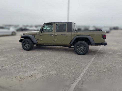 New 2026 Jeep Gladiator Sport image 7