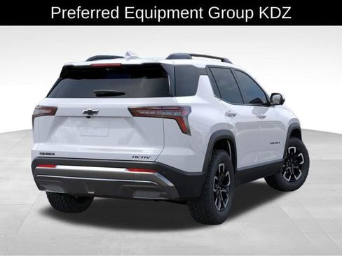 New 2026 Chevrolet Equinox ACTIV w/ Convenience Package III AWD/4WD image 5
