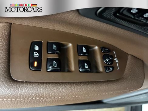 Used 2022 Volvo V90 B6 Cross Country w/ Advanced Package AWD/4WD image 13