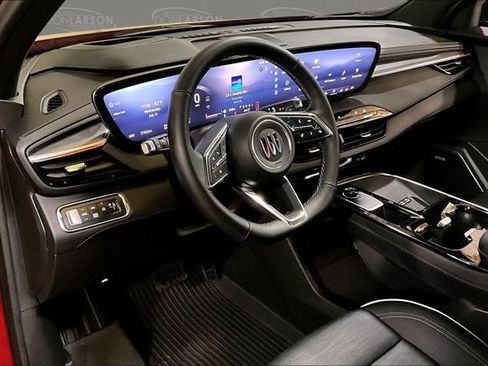 Certified 2025 Buick Enclave Sport Touring w/ Power Package AWD/4WD image 17