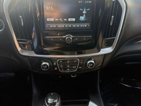 Used 2019 Chevrolet Traverse LS AWD/4WD image 19