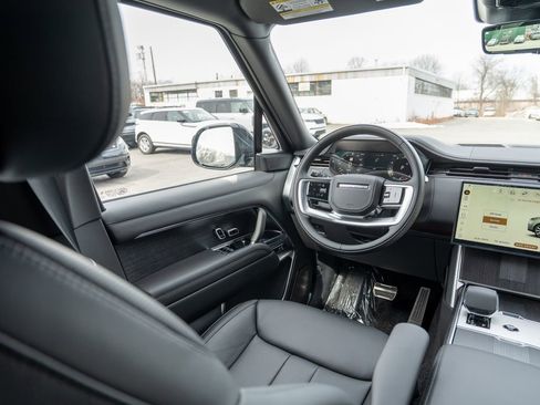 New 2026 Land Rover Range Rover Long Wheelbase Autobiography AWD/4WD image 18