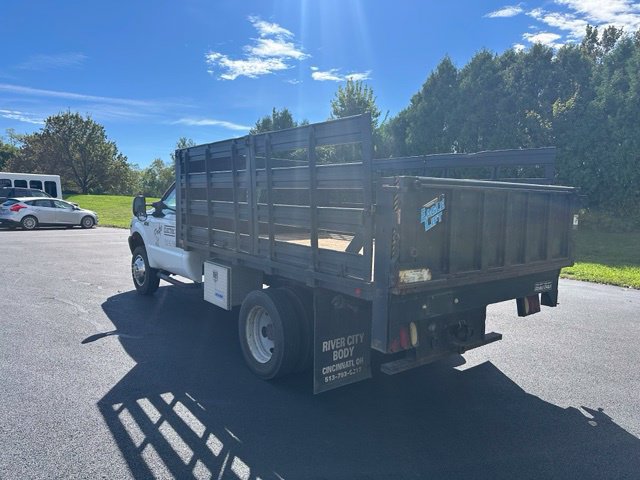 Used 2001 Ford F450 XL RWD image 2