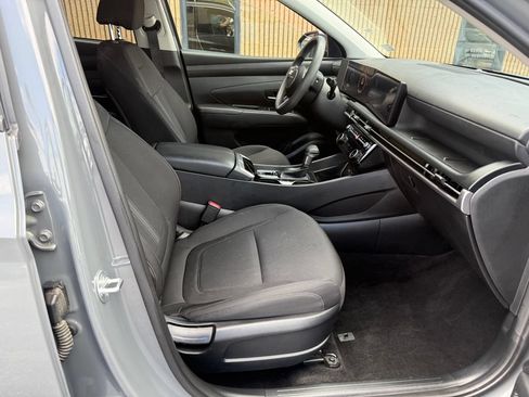 Used 2025 Hyundai Tucson SEL AWD/4WD image 17
