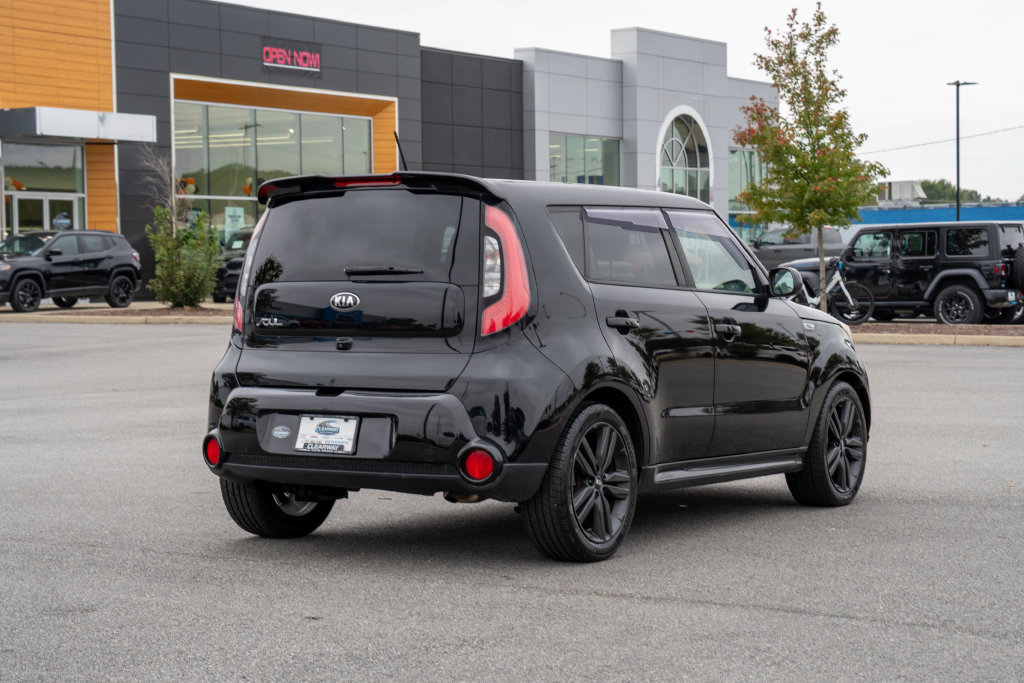 Used 2016 Kia Soul + w/ Tarmac Special Edition FWD image 7