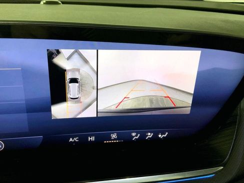 Used 2025 Buick Envision Preferred image 21