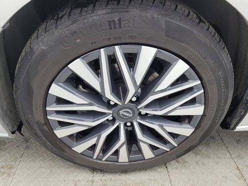 Used 2024 Nissan Altima 2.5 SV image 31