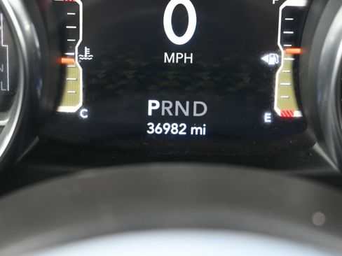 Used 2021 Jeep Wrangler Unlimited Rubicon AWD/4WD image 21