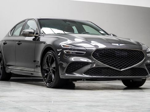 Used 2023 Genesis G70 2.0T w/ Sport Prestige Package AWD/4WD image 4