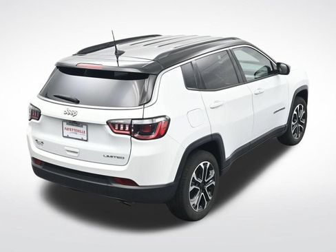 Used 2022 Jeep Compass Limited AWD/4WD image 24