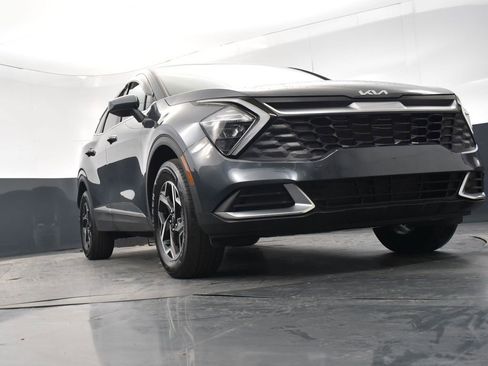 Certified 2023 Kia Sportage LX image 29