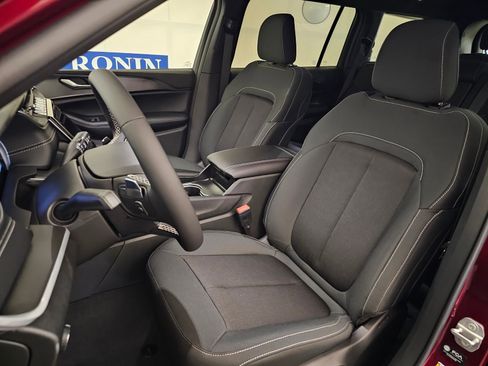 New 2026 Jeep Grand Cherokee L Laredo image 13