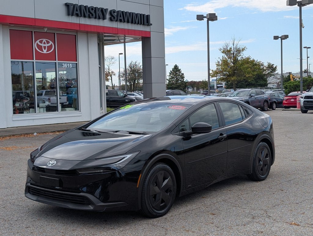 Certified 2026 Toyota Prius LE AWD/4WD image 4