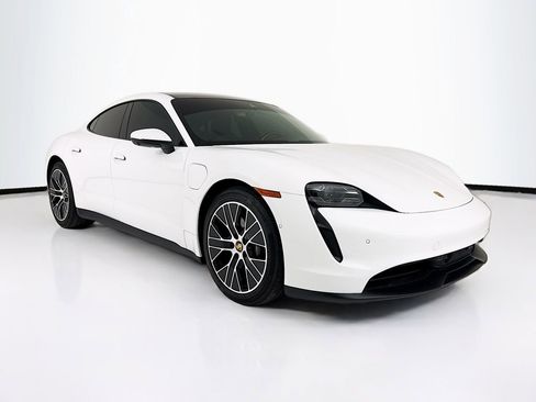 Certified 2023 Porsche Taycan w/ Premium Package RWD image 7