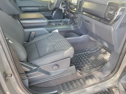 Used 2021 Ford F150 XL w/ STX Appearance Package RWD image 14